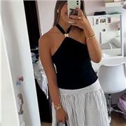 Profesora de apoyo escolar en verano, enseño tanto inglés como cualquier otro tipo de materia de Primaria y E.S.O